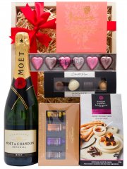 Romantic Night In - Champagne Gift Hamper