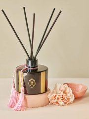 MOR Marshmallow Reed Diffuser 180mL