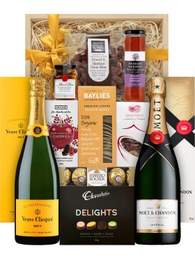 Out on the Water - Champagne Gift Hamper